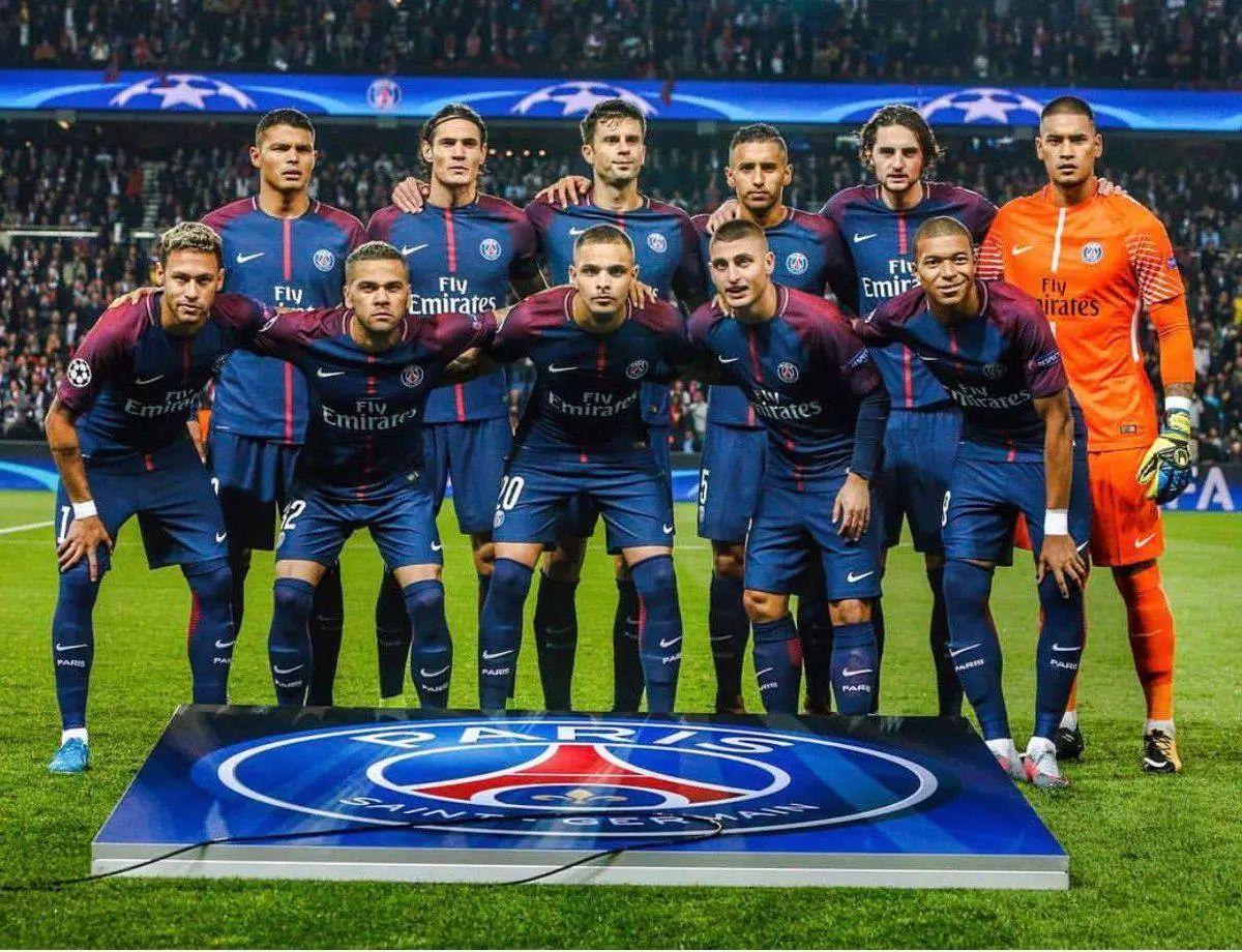 跟队记者：米兰内部否认了蒂亚戈-席尔瓦可能回归的传闻（随队记者：米兰方面否认蒂亚戈-席尔瓦回归传闻）