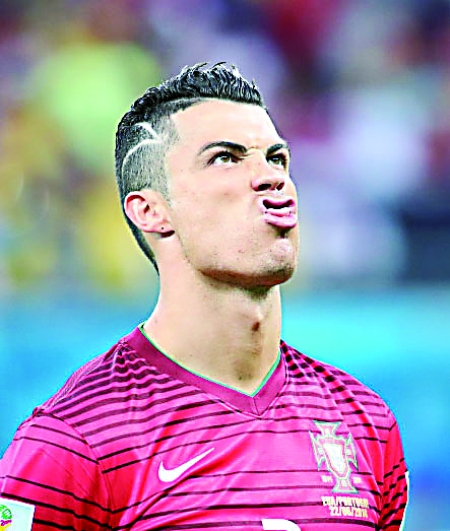 德泽尔比：格林伍德拥有金球奖潜质，能否全力争夺取决于自己（德泽尔比称格林伍德具备金球潜力，能否问鼎全看自己）