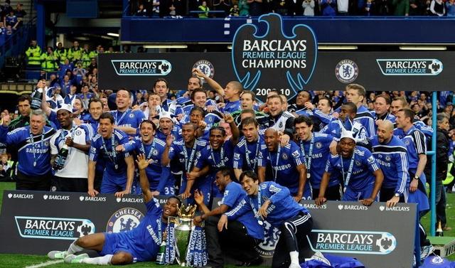 记者：孔蒂和那不勒斯的关系依然紧张，后者已经接触莫塔（记者称孔蒂与那不勒斯关系仍紧张，球队已接洽莫塔）