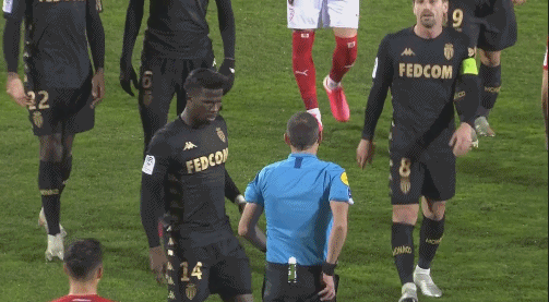 资深体育人：中国青训需要董路、孙继海，更需要足协拿出资源（资深体育人士：中国青训既需董路、孙继海，更需足协加大资源投入）