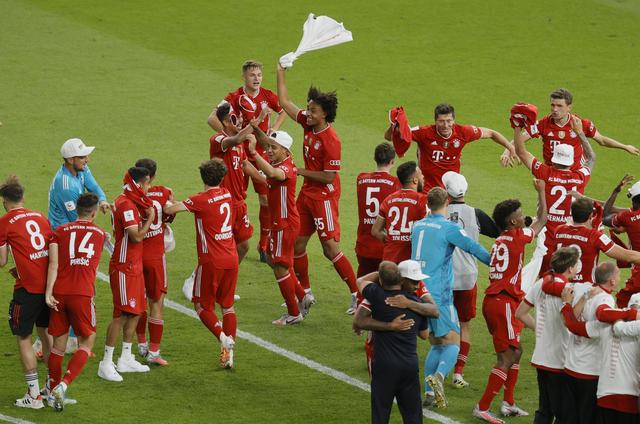 欧冠精彩进球回顾：梅西助攻亮点,（欧冠绝妙进球集锦：梅西助攻成焦点）